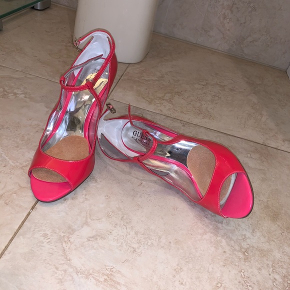 Guess heels - Picture 3 of 5